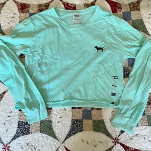 VS PINK teal cropped tee